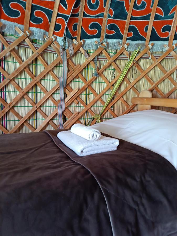 Yurt Stay In Downtown Karakol Chambre photo